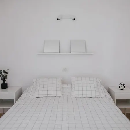 Confortable Estudio En Cristianos Los Cristianos (Tenerife)