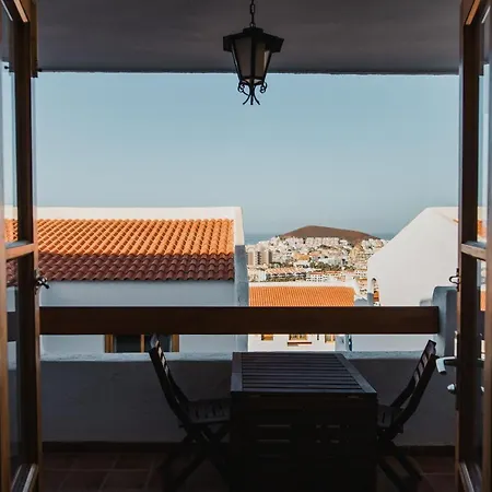 Confortable Estudio En Cristianos